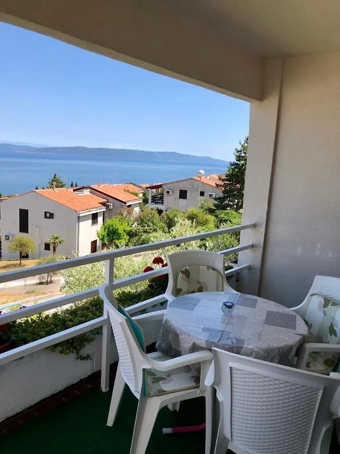 Anna Apartment Ravni